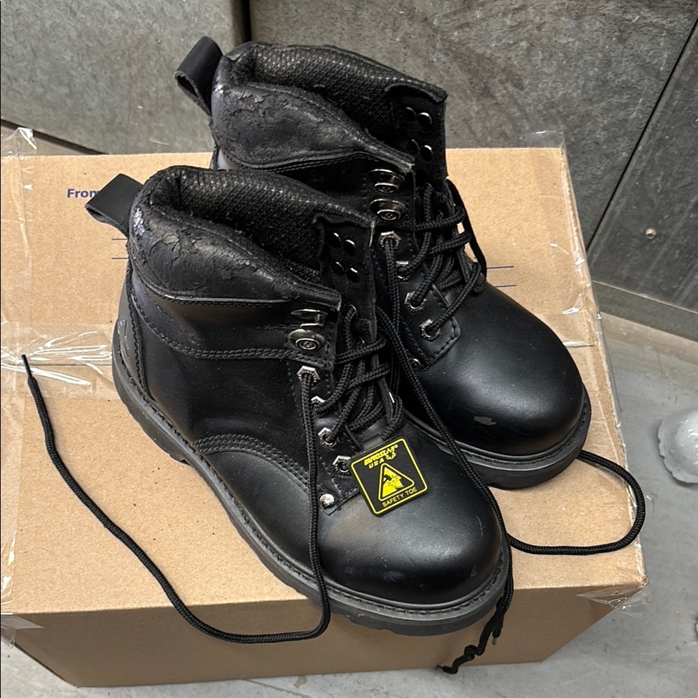 Black Leather Men's Boots